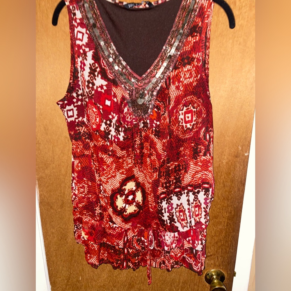 Patterned Sleeveless Top